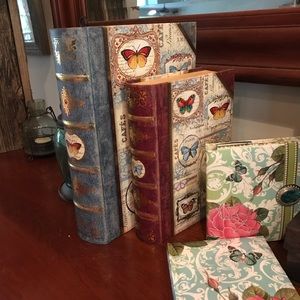 Distressed Finish Book-style Storage Boxes - Blue